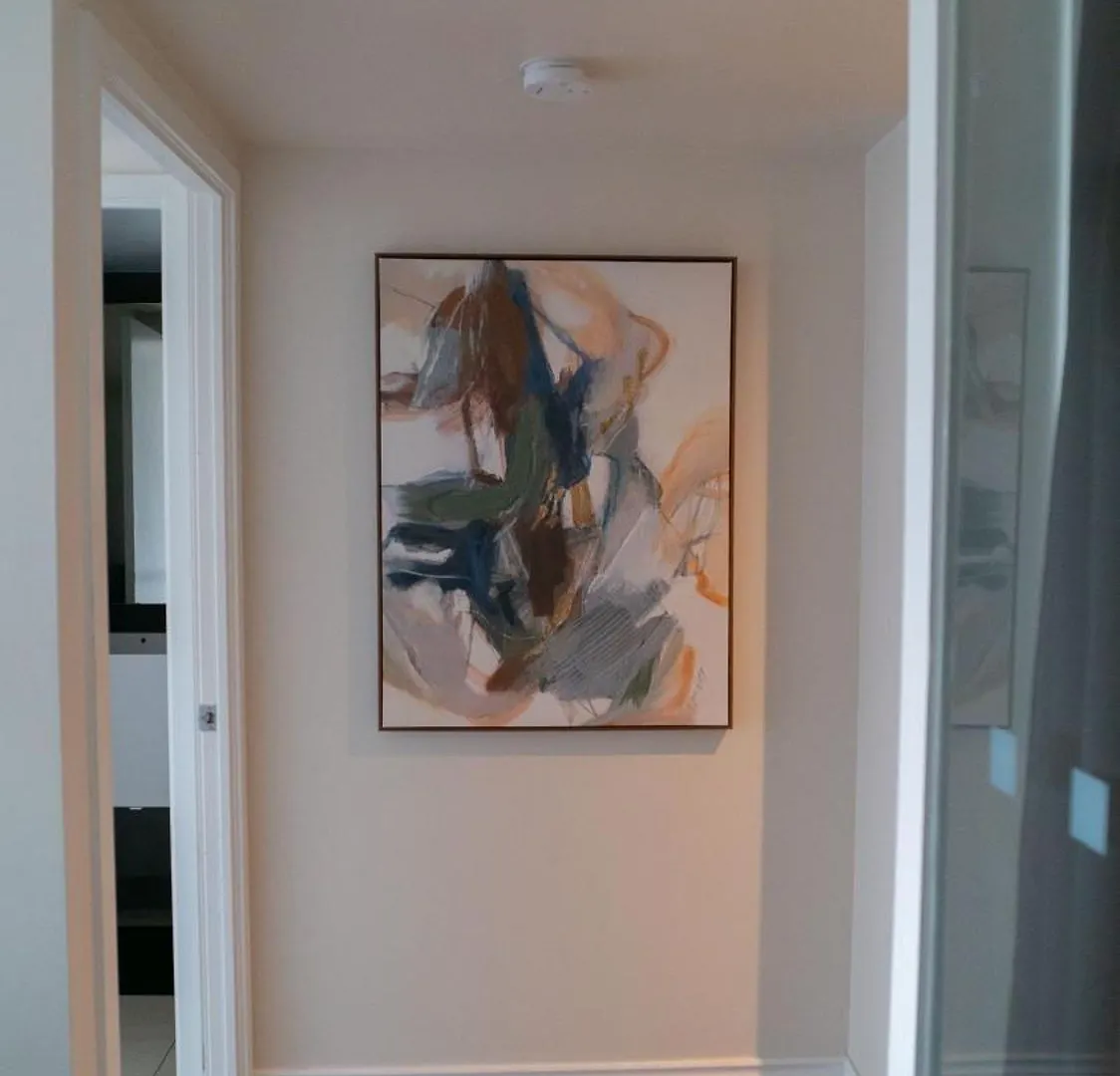 Beautiful And Central 3 Bedroom Condo With Parking Toronto Lägenhet